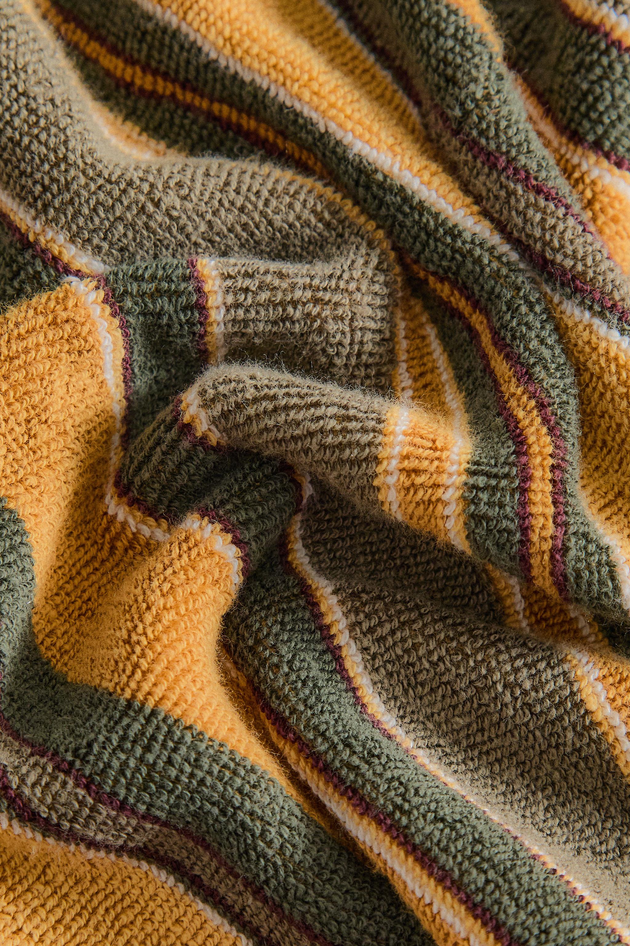 Zara MULTI-STRIPE COLORED BATH TOWEL Square One1